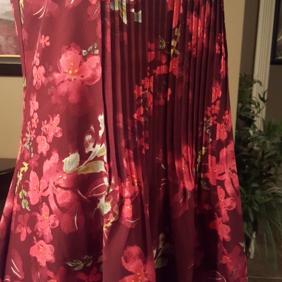 Sanctuary Spring Fling Wine Lily Pond Dress - Picture 8 of 8